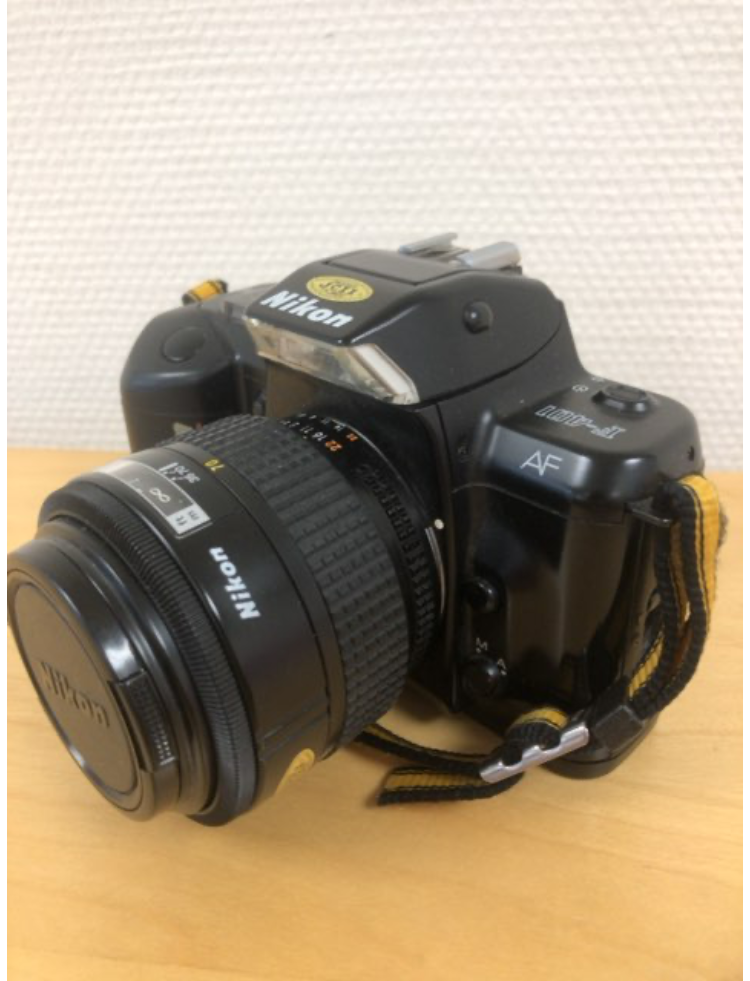 Nikon F-401 kamera